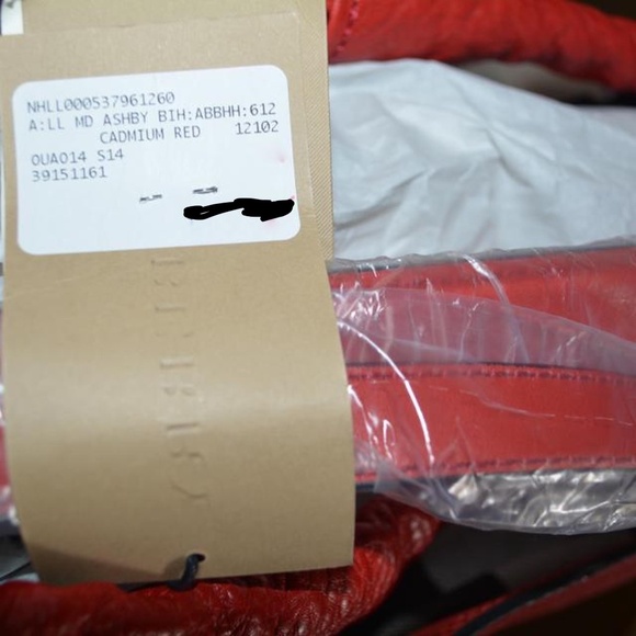 NWT BURBERRY MEDIUM ASHBY LEATHER HOBO BAG - Picture 12 of 12